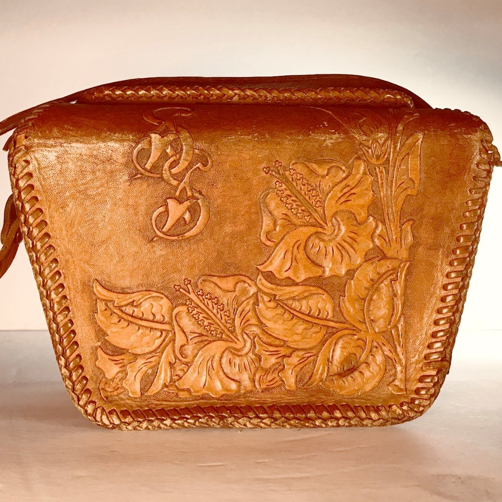 Hand-Tooled Leather Handbag Vintage Mexico